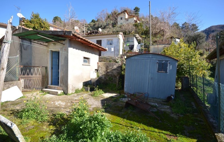 Villetta a schiera in vendita a Montignoso