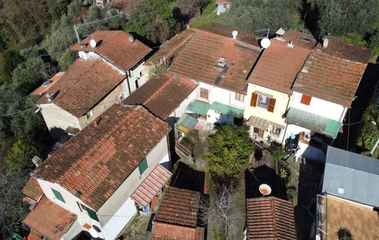 Villetta a schiera in vendita a Montignoso