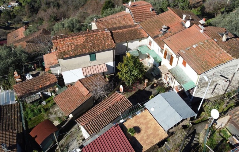 Villetta a schiera in vendita a Montignoso