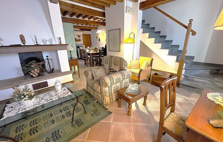 Bifamiliare in vendita a Camaiore