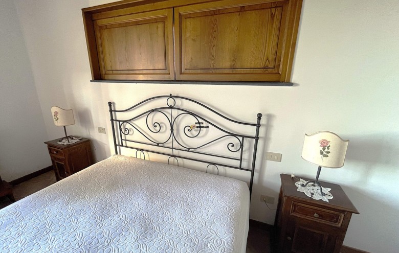 Bifamiliare in vendita a Camaiore