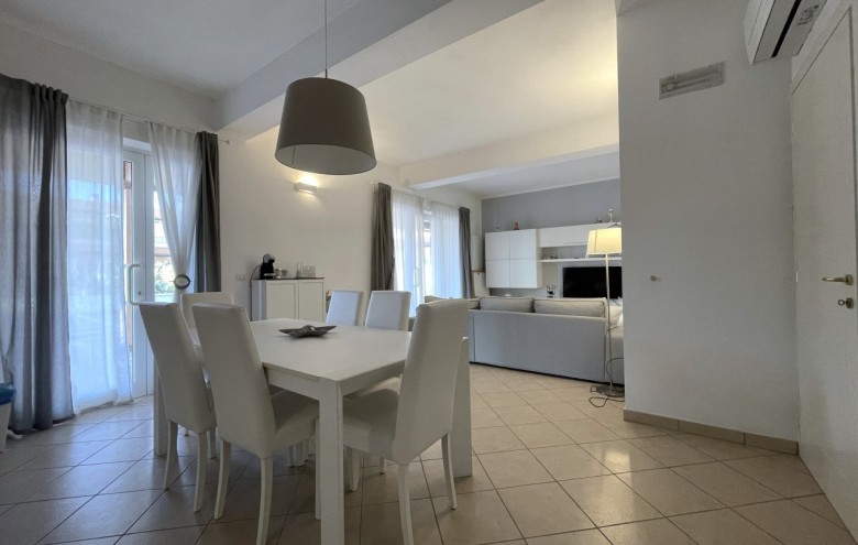 Appartamento in affitto a Pietrasanta