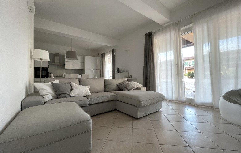 Appartamento in affitto a Pietrasanta