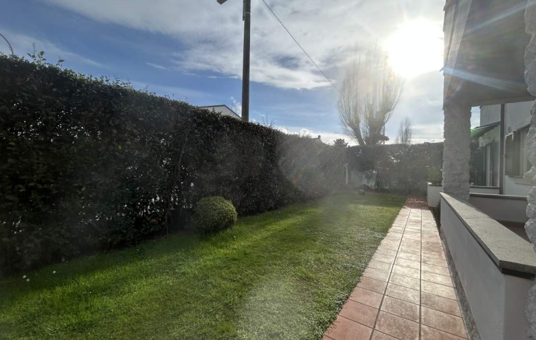 Appartamento in affitto a Pietrasanta