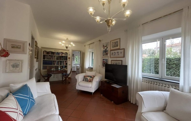 Appartamento in affitto a Pietrasanta