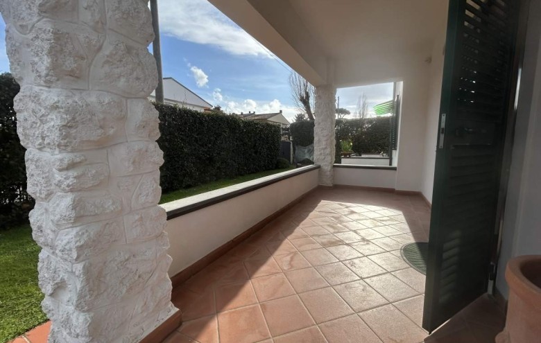 Appartamento in affitto a Pietrasanta