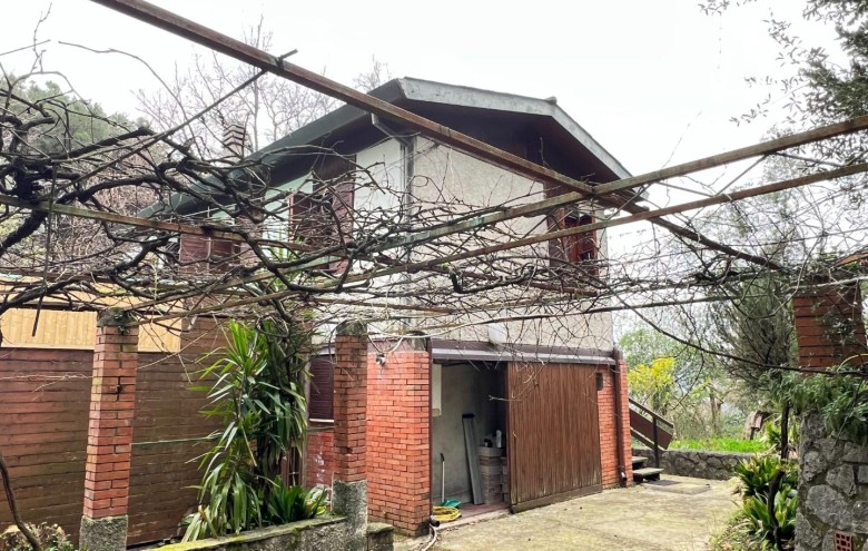 Villa singola in vendita a Massa