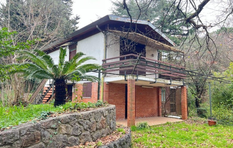 Villa singola in vendita a Massa