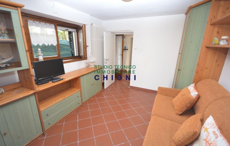 Appartamento in affitto a Montignoso