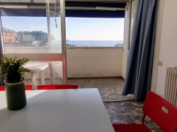 affitto-estivo-fronte-mare-duplex-con-balcone-abitabile-vista-mare-it46033c2hodfagyh