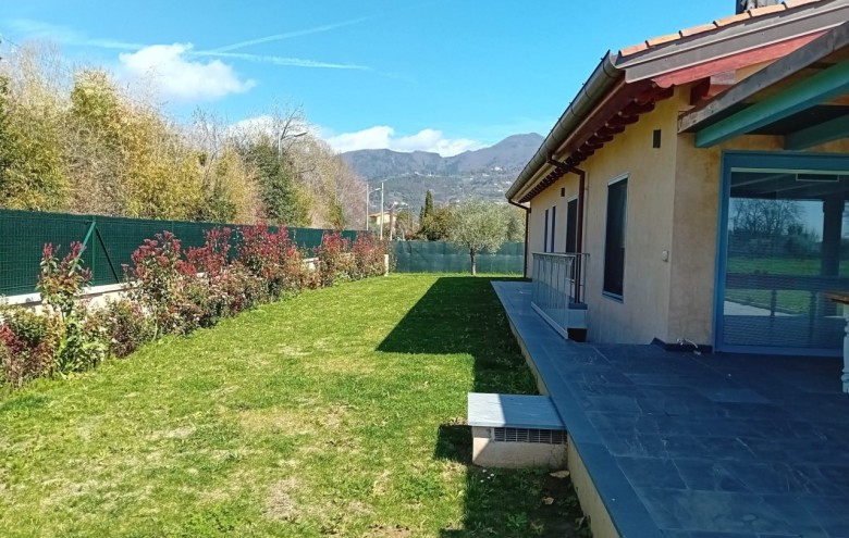 Villa singola in affitto a Forte dei Marmi