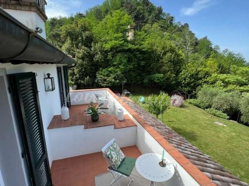 Villa singola in affitto a Camaiore
