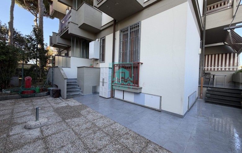 Appartamento in affitto a Viareggio