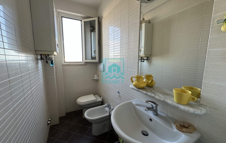 Attico in affitto a Camaiore