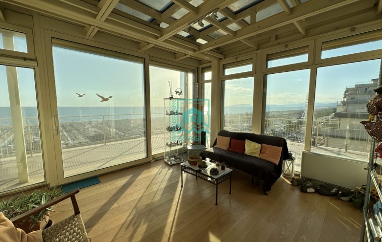 Attico in affitto a Camaiore