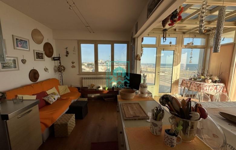 Attico in affitto a Camaiore