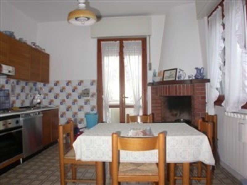 Porzione di casa in affitto a Camaiore