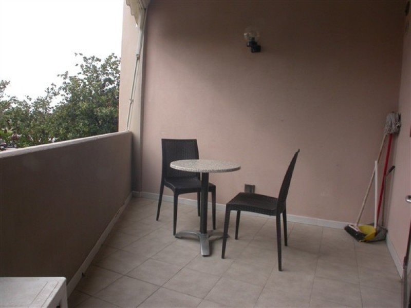 Monolocale in affitto a Camaiore