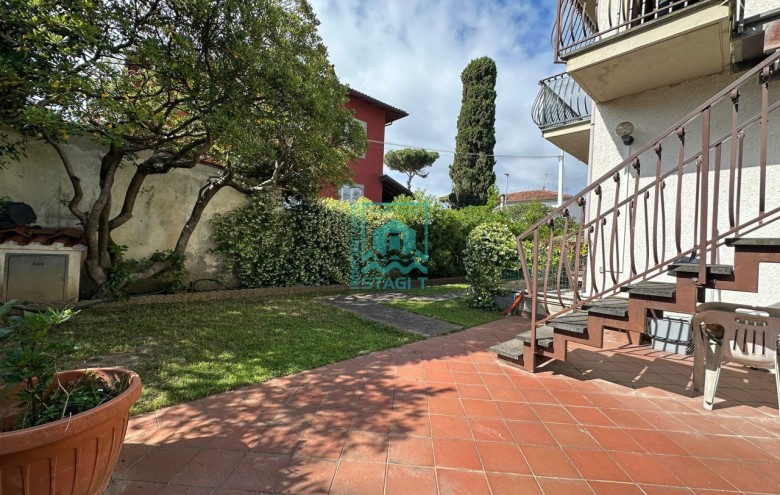 Appartamento in affitto a Camaiore