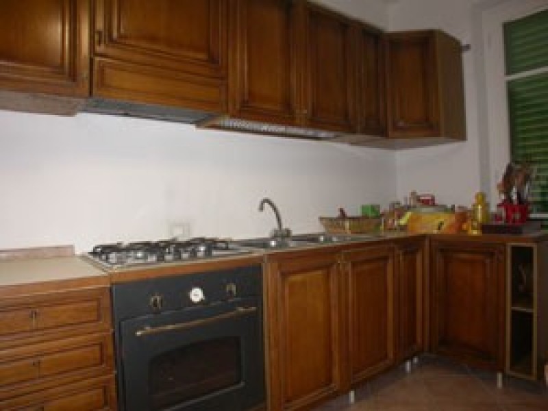 Bifamiliare in affitto a Camaiore