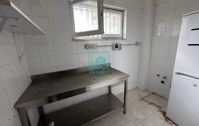 Attività Commerciale in affitto a Camaiore