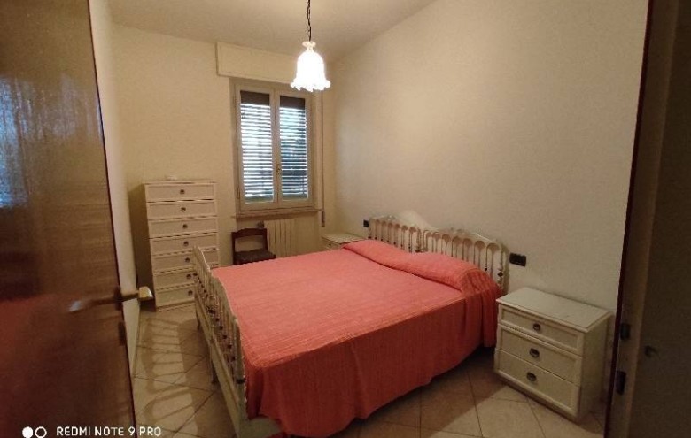 Bifamiliare in affitto a Camaiore