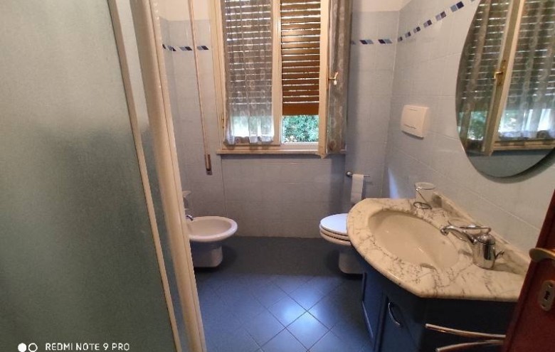 Bifamiliare in affitto a Camaiore