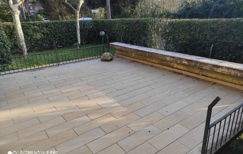 Bifamiliare in affitto a Camaiore