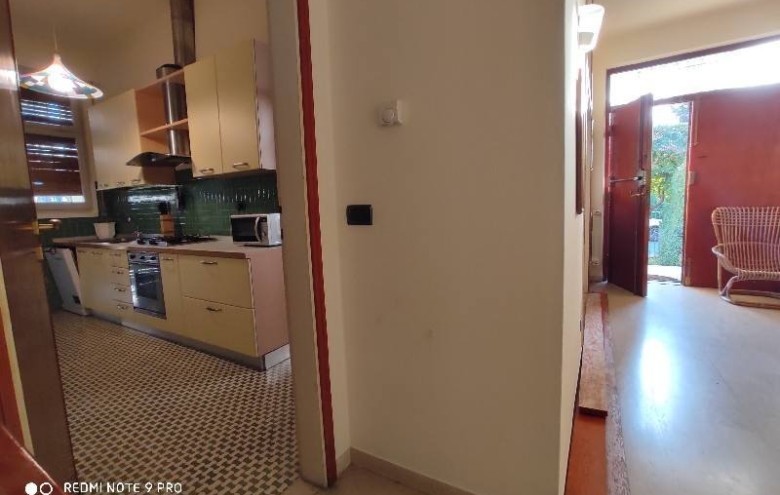 Bifamiliare in affitto a Camaiore