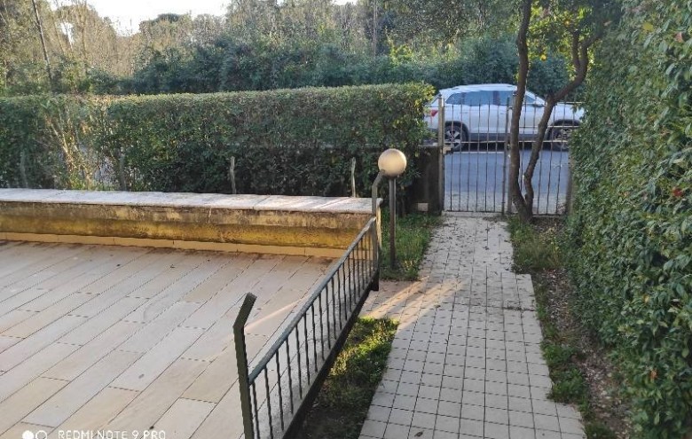 Bifamiliare in affitto a Camaiore