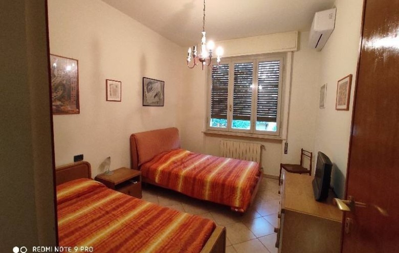 Bifamiliare in affitto a Camaiore