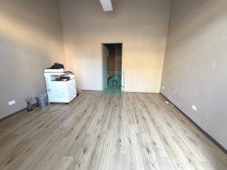 lido-di-camaiore-affittasi-fondo-commerciale-in-ottimo-stato-a-200-m-dal-mare