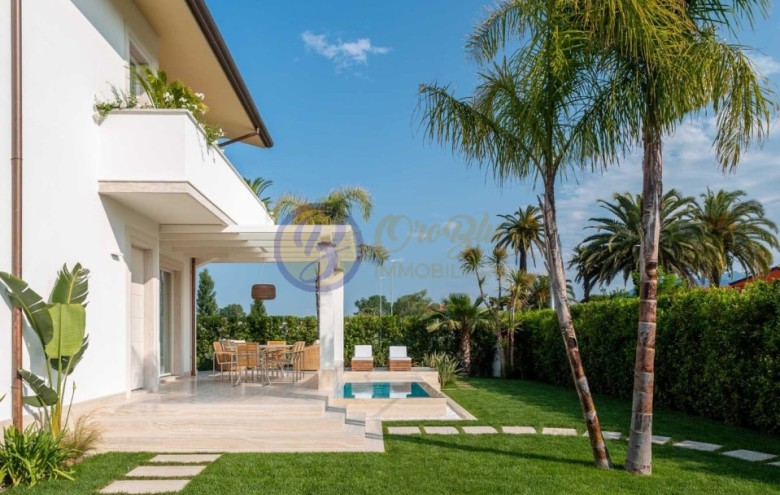 Villa singola in affitto a Forte dei Marmi