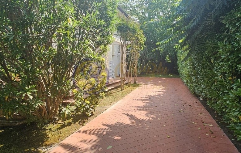 Villa singola in affitto a Forte dei Marmi