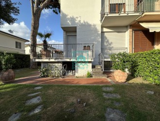 Appartamento in vendita a Lido di Camaiore