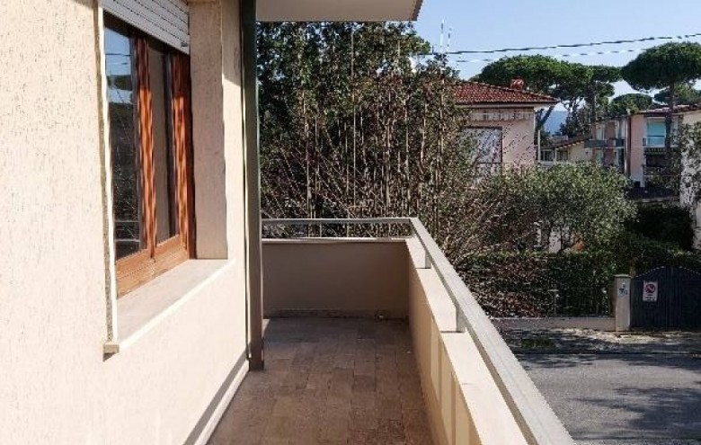 Appartamento in affitto a Camaiore