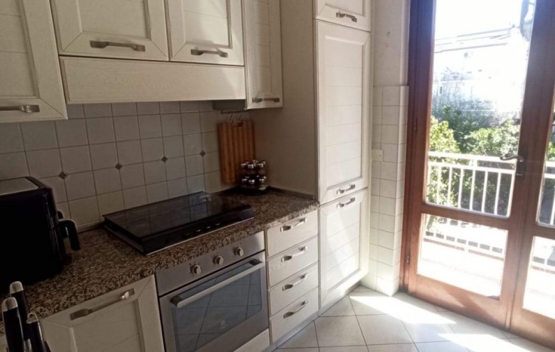 Appartamento in affitto a Camaiore