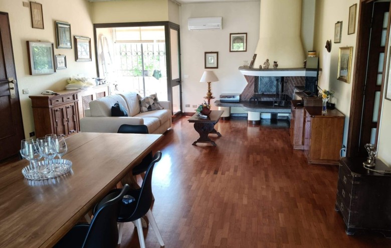 Appartamento in affitto a Camaiore