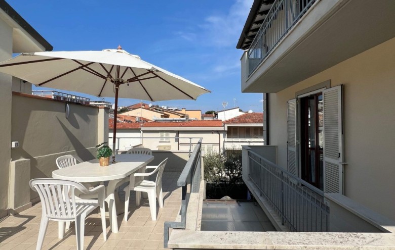 Appartamento in affitto a Camaiore