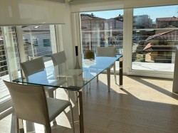 bellissimo-attico-a-pochi-passi-dalla-passeggiata-di-lido-di-camaiore