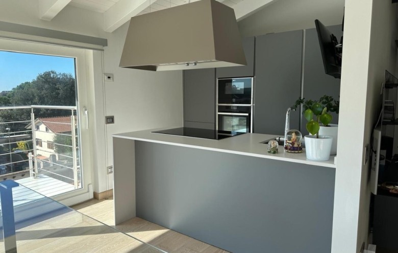 Attico in vendita a Camaiore