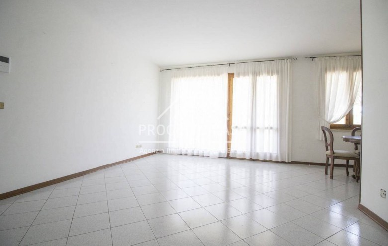 Appartamento in vendita a Camaiore