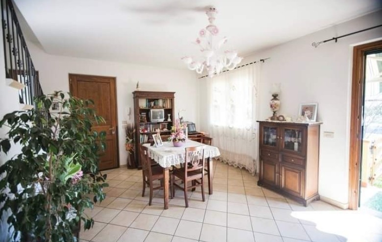 Villa singola in vendita a Massarosa