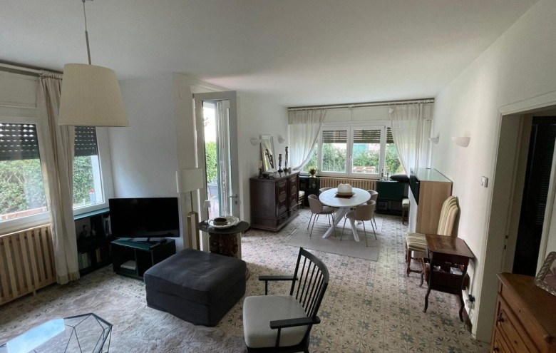 Bifamiliare in vendita a Pietrasanta