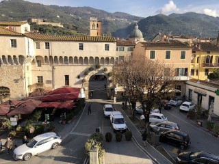 Appartamento in vendita a Pietrasanta