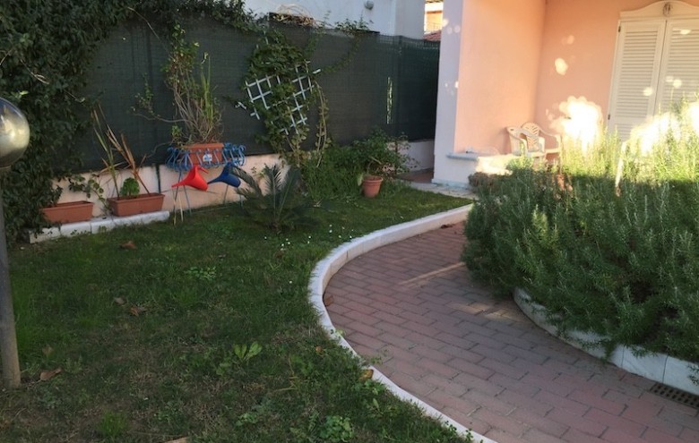 Appartamento in affitto a Massa