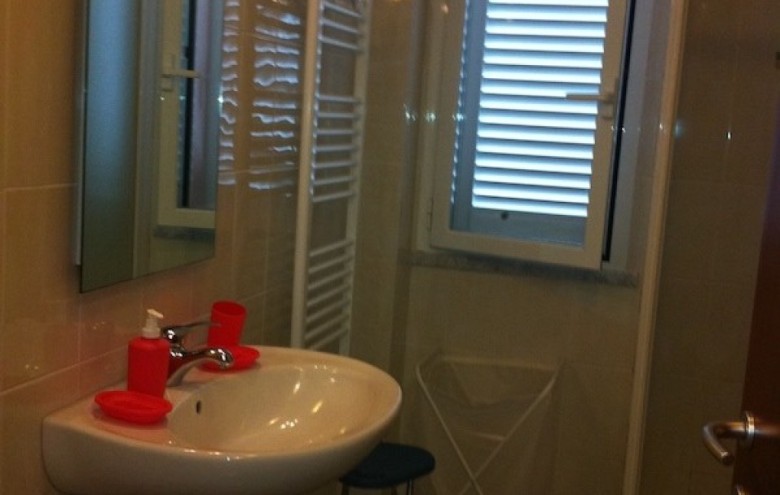 Appartamento in affitto a Massa