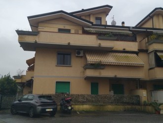 Appartamento in vendita a Viareggio