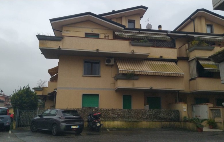 Appartamento in vendita a Viareggio