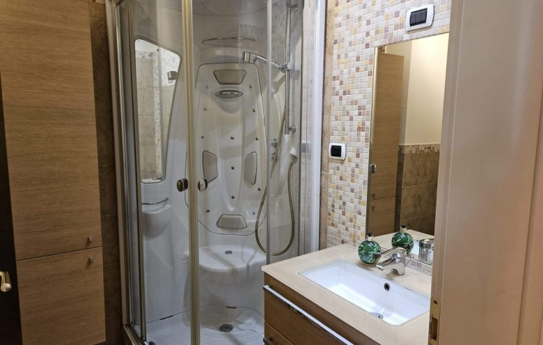 Appartamento in affitto a Viareggio